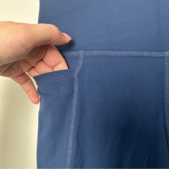 Beyond Yoga Navy Leggings - Picture 3 of 5